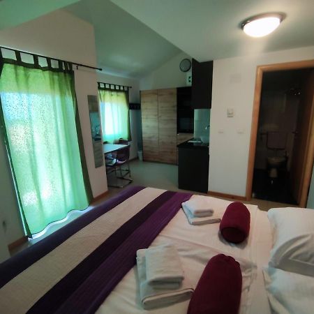 Panorama Sunset Apartments 茨雷斯 外观 照片
