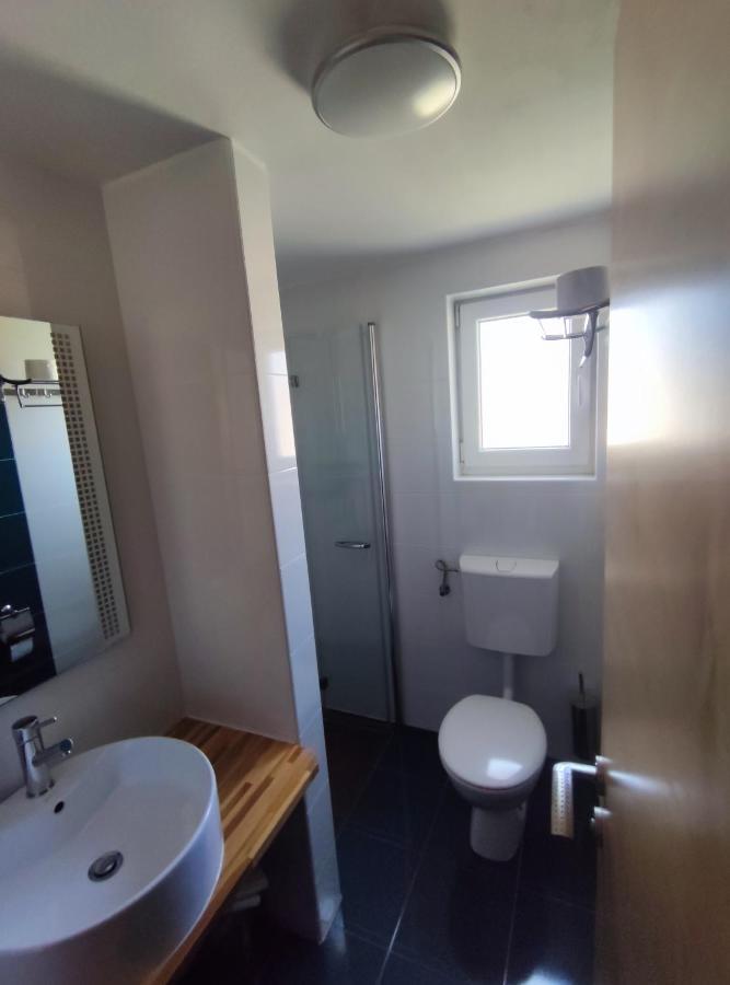 Panorama Sunset Apartments 茨雷斯 外观 照片