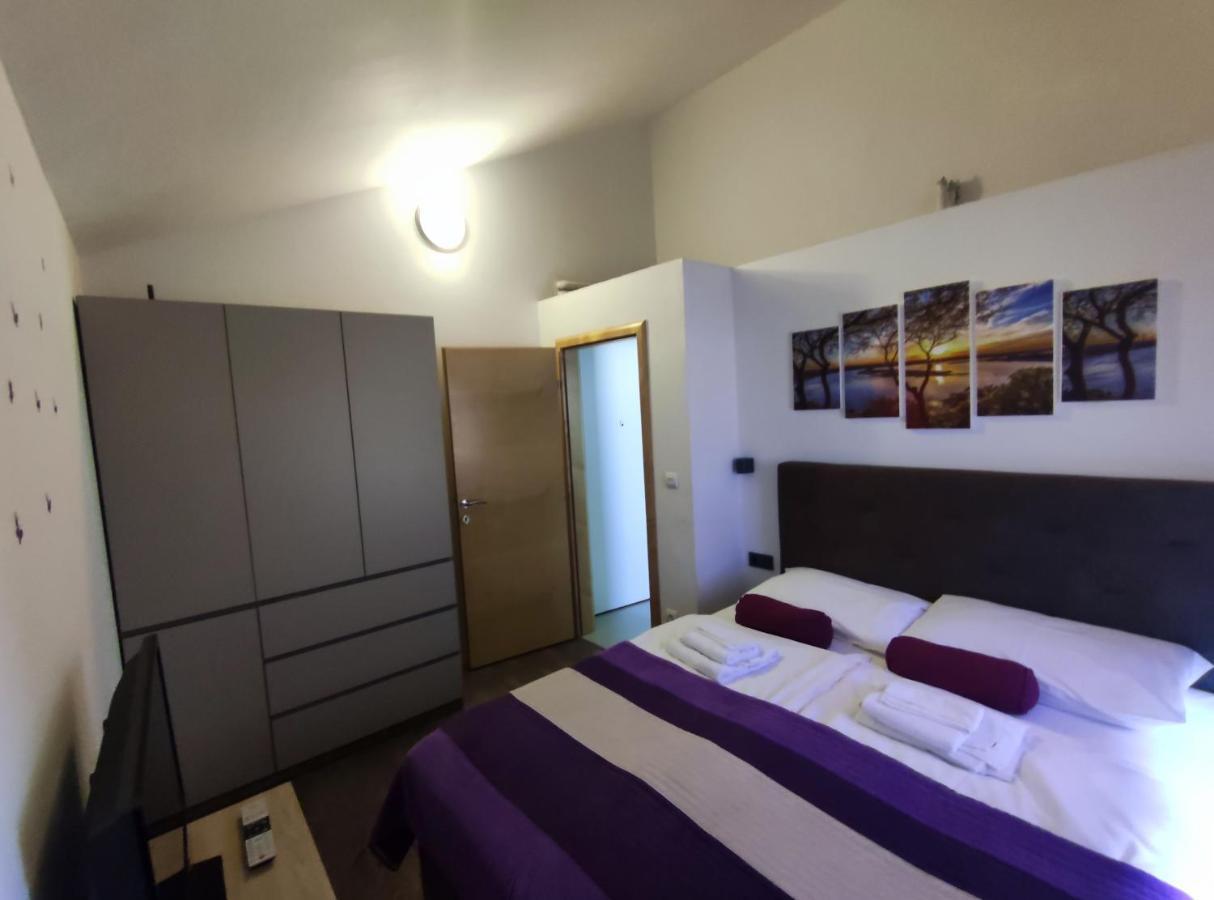 Panorama Sunset Apartments 茨雷斯 外观 照片