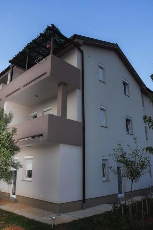Panorama Sunset Apartments 茨雷斯 外观 照片